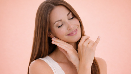 Can I Use Vitamin C After Microneedling? Expert Advice